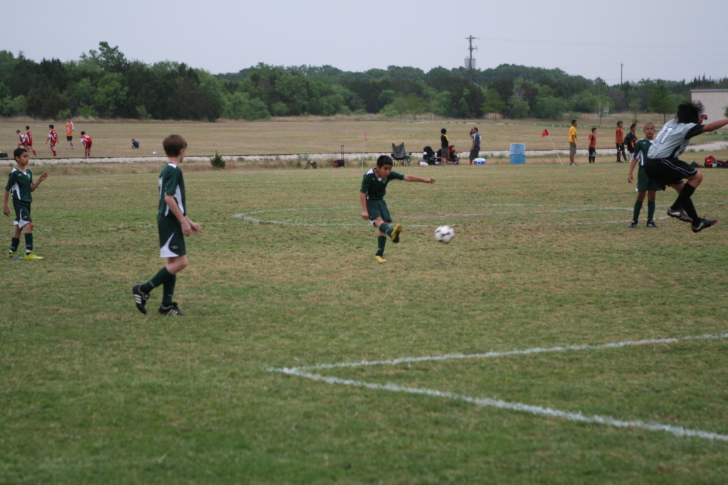 2011/04(April)/soccer/1024x768_2011-04-30-Soccer Tournament-72.JPG